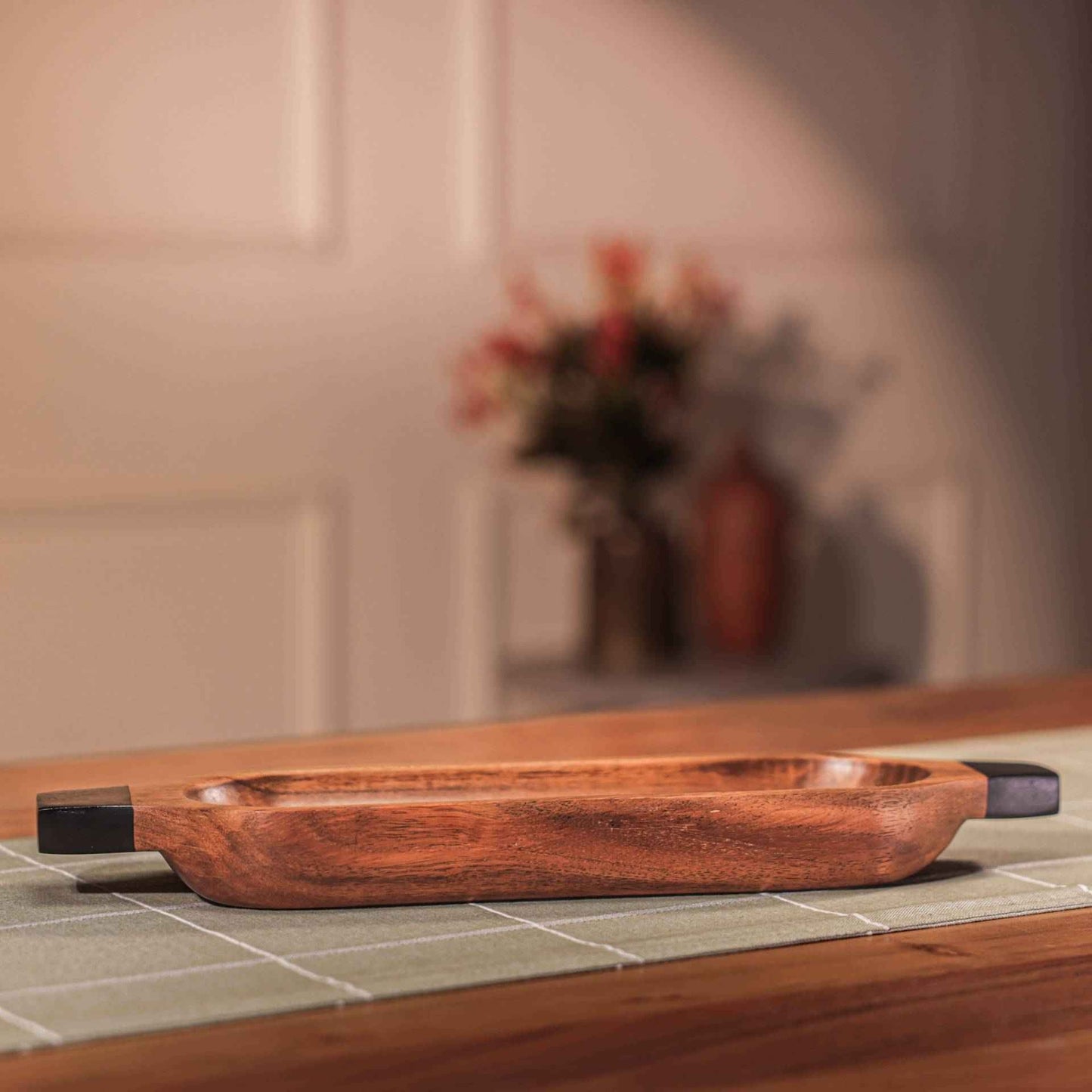 Paddle Up Serving Tray – Decorative Tray – Acacia Wood, Handcrafted – 41x11x4 cm