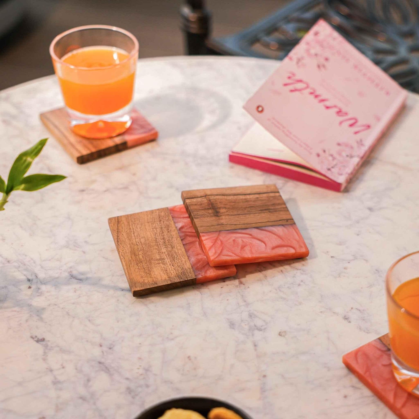 Blush Tide Coaster Set – Drink Coasters – Acacia Wood & Resin – Unique Wood-Grain – Set of 4