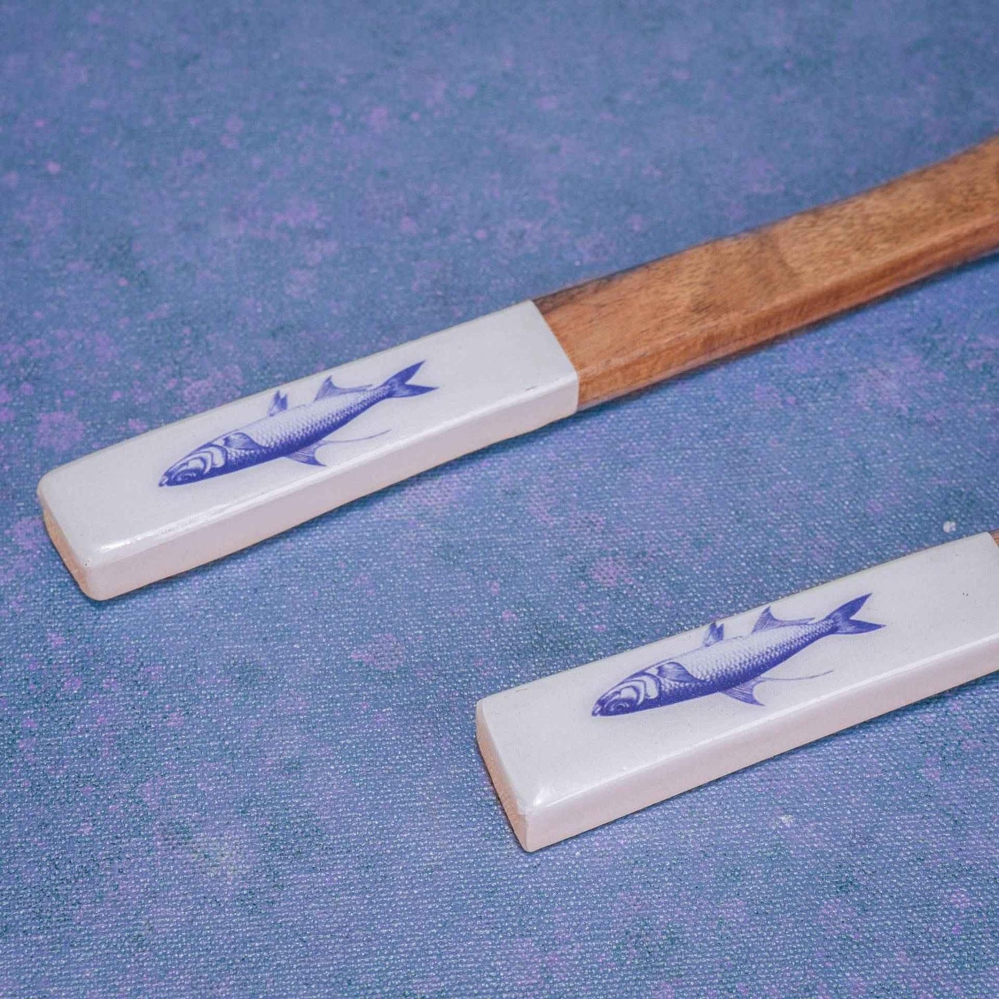 Serving Spoons – Mango Wood & Enamel Utensil Set – Handcrafted – 30cm