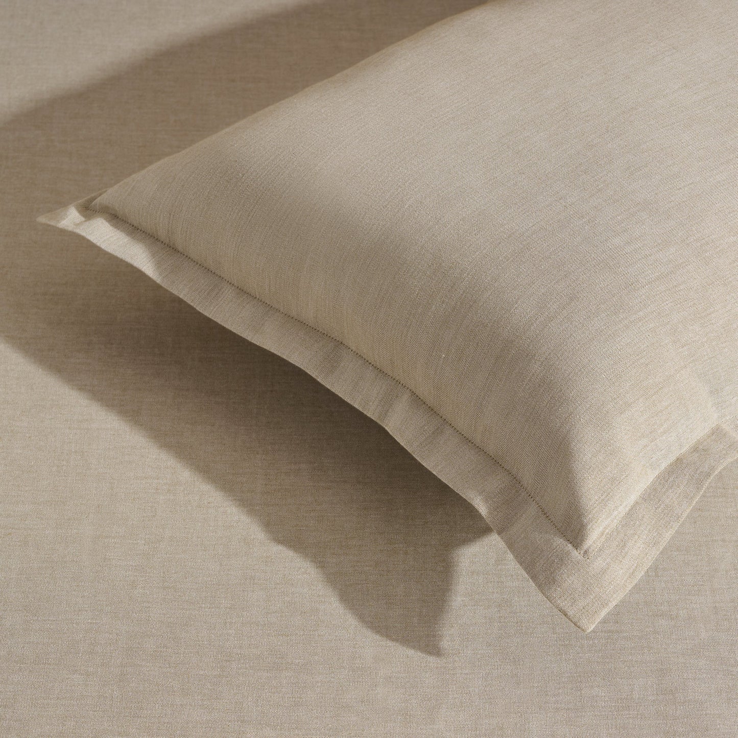 Bedsheet | Cotton Bamboo Chambray | Ginger With 2 Pillow Shams