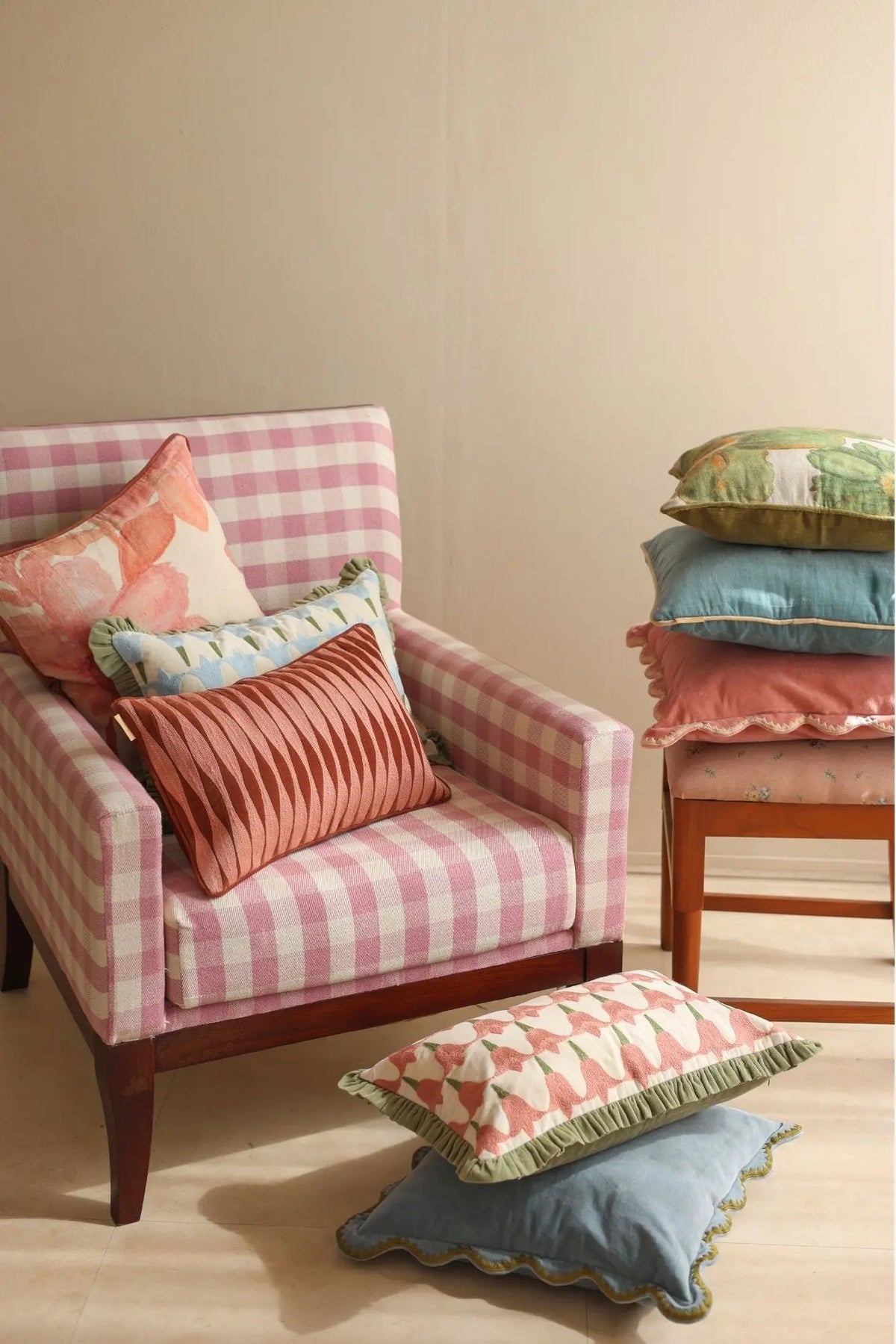 Cushion Cover | Ripple Rhubarb Oblong Cushion Cover
