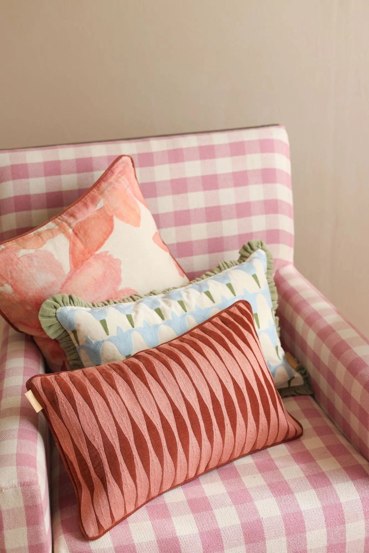 Cushion Cover | Ripple Rhubarb Oblong Cushion Cover