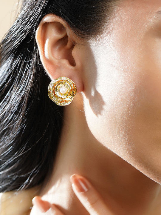 Gold-Toned Botanical Studs – Fashion Earrings – Gold-Plated with Pearls