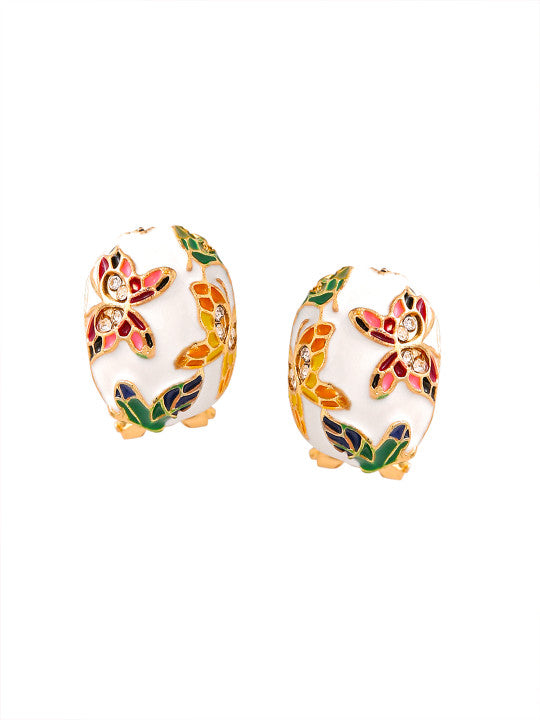 White Floral Motif Stud Earrings - Stone and Enamel Design - 1 Pair