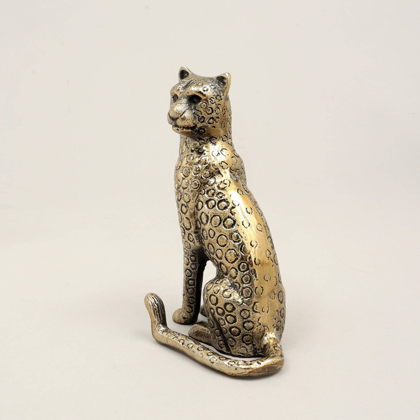 Handcrafted Gold Cheetah Sculpture – Aluminum Art