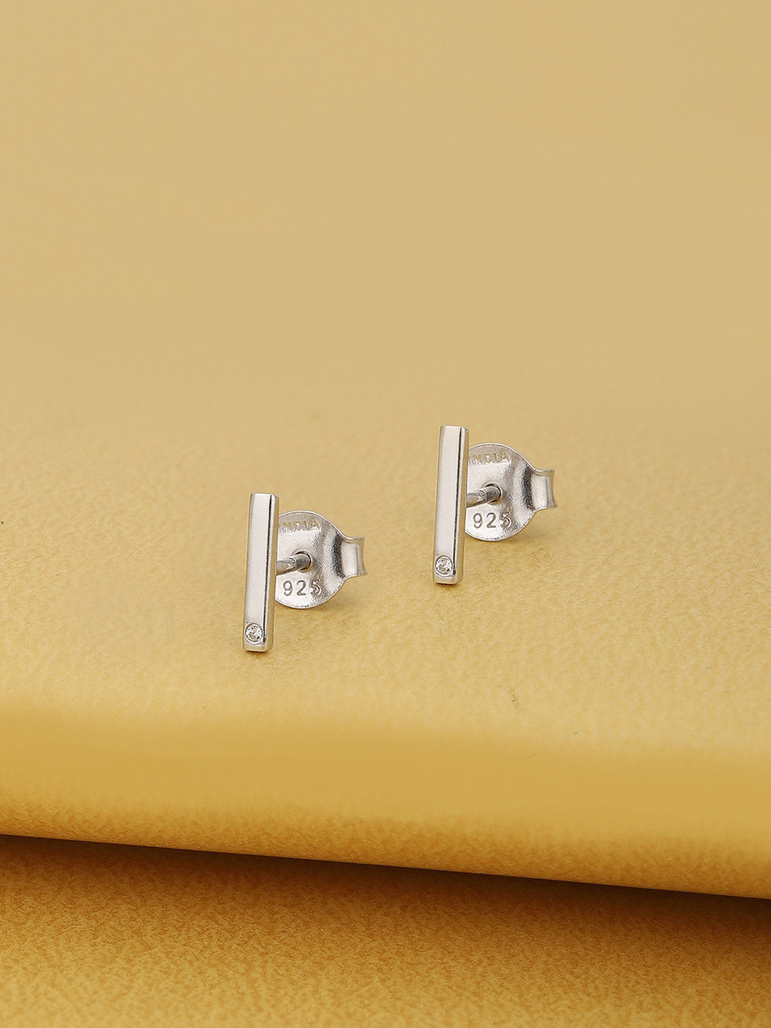 Rhodium-Plated 925 Sterling Silver Contemporary Studs – Stud Earrings – CZ Accent – 0.9 cm