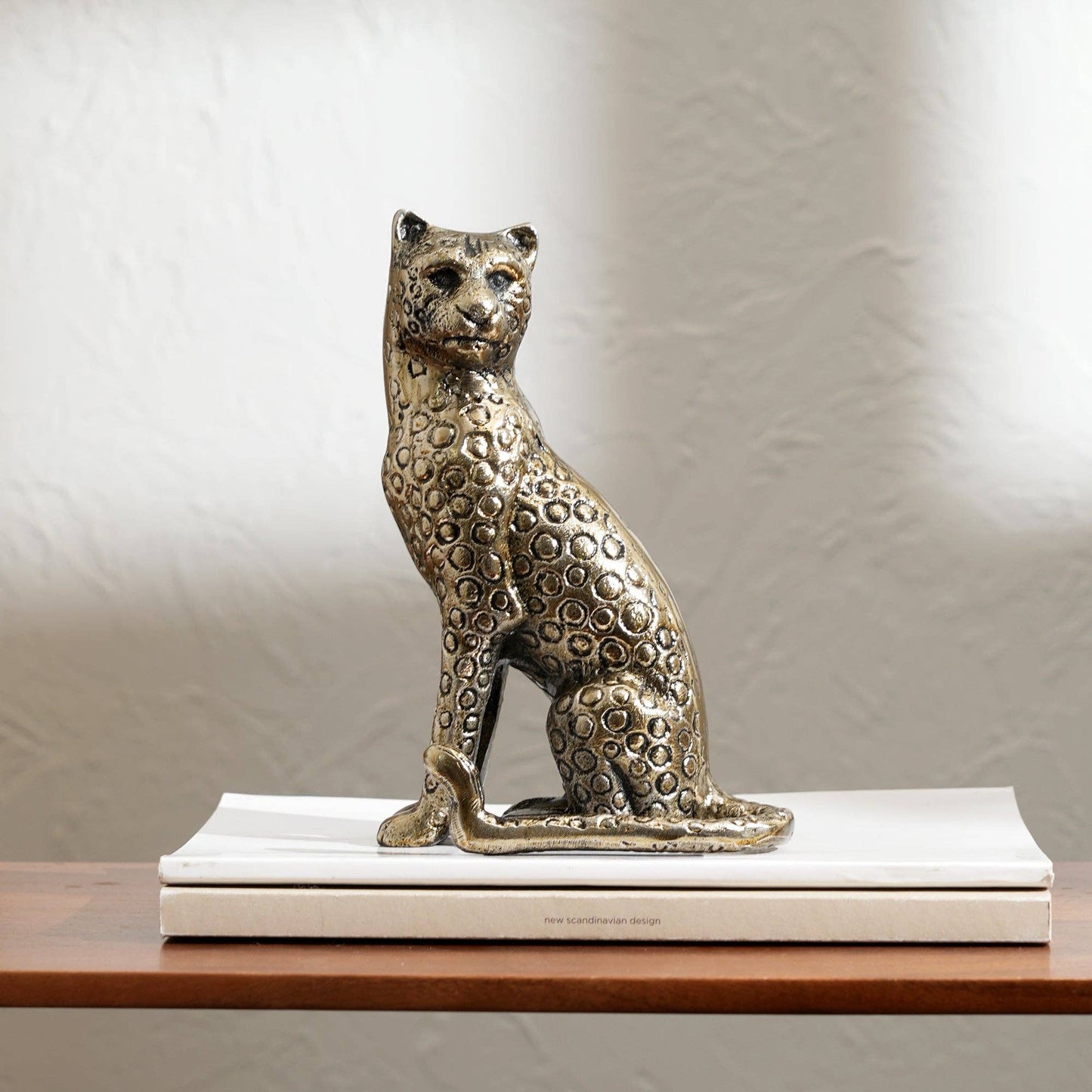 Handcrafted Gold Cheetah Sculpture – Aluminum Art