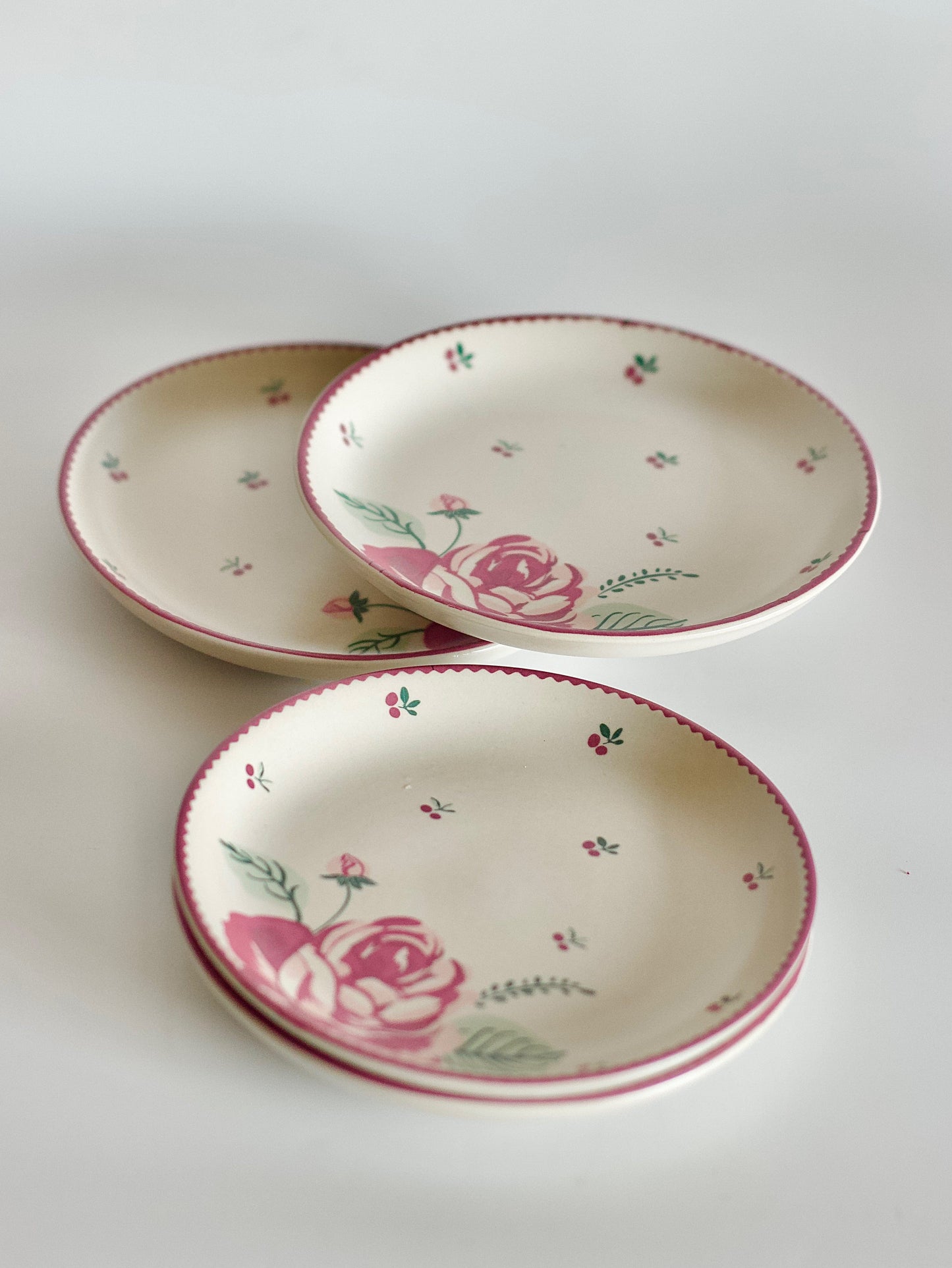 Bloomsberry Ceramic Snacks Plate 12cm - Set of 4