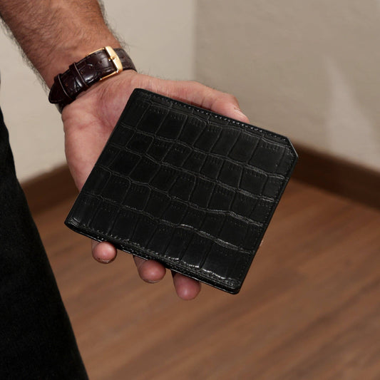 Slim Black Croc Leather Wallet – Elegant & Functional