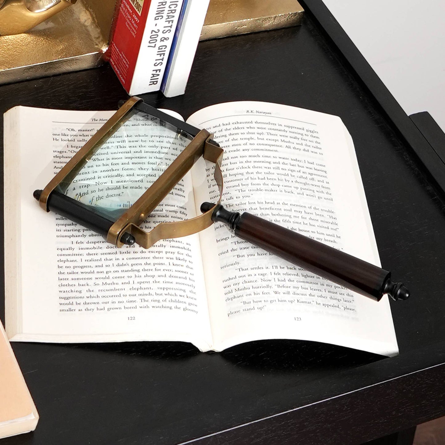 Rectangular Magnifying Glass with Metal Frame | Black| 25 cm