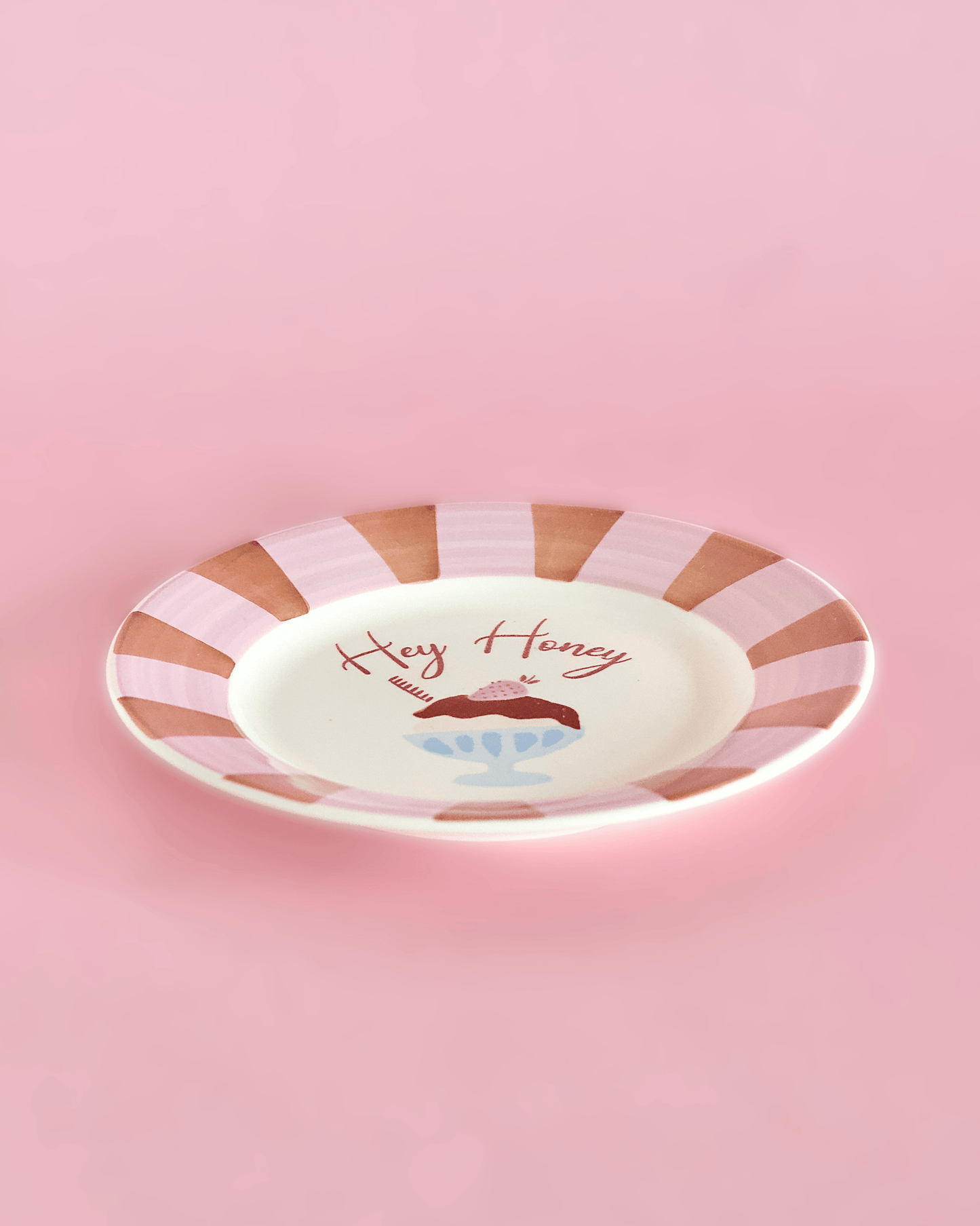 Serving Plate | Handpainted Ceramic Dessert Illustration | 16.5cm