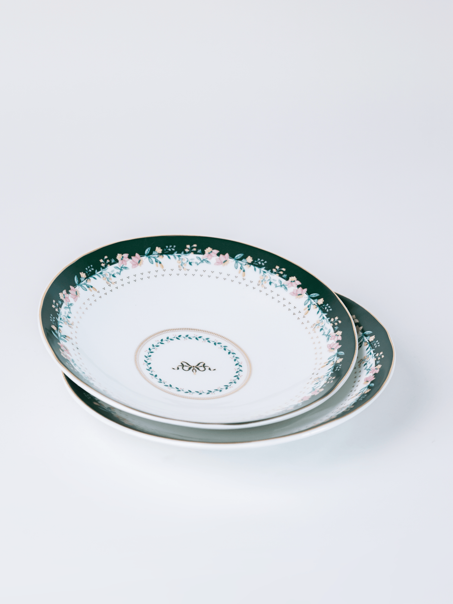 Serving Plate | Fine China Emerald Ribbon | 8.5"D x 2"H, Set of 2