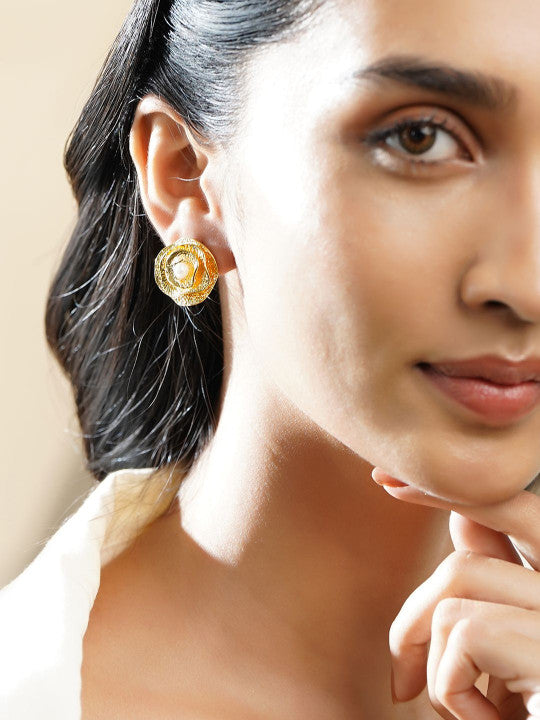 Gold-Toned Botanical Studs – Fashion Earrings – Gold-Plated with Pearls