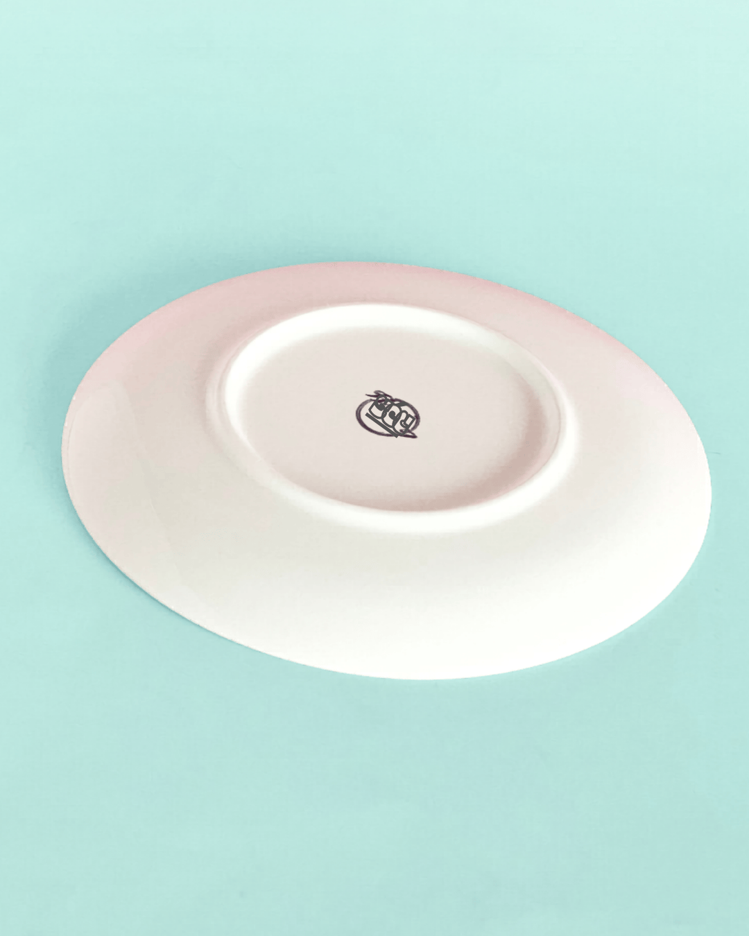 Skylark Handpainted Ceramic Round Plate Curve 16cm