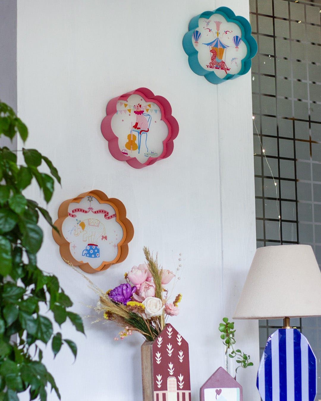 Wall Plate | Metal Acrylic Floral Bear | Dia-20.5 x H-5cm